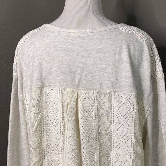 Westport Knit Long Sleeve Top Lace back Detail Oatmeal Heather Color - Picture 6 of 10